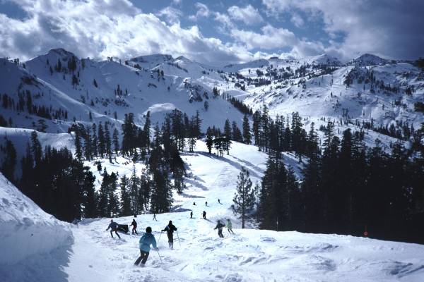 skiing in Squaw Valley